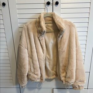 Millibon Cream Bomber Jacket with Plush Material and Wide Collar